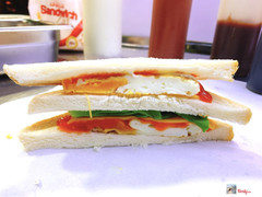 Sandwich trứng chi&#234;n