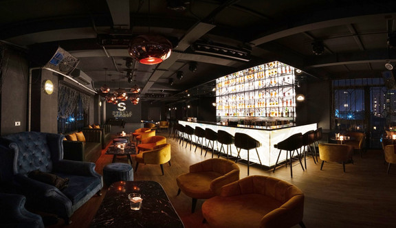 Stella Mixology - Cocktail & Wine Bar