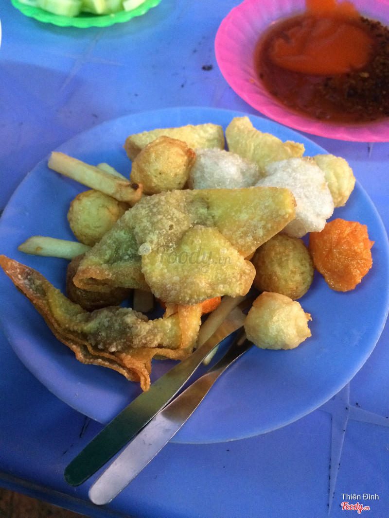 Dĩa chiên thập cẩm 20k