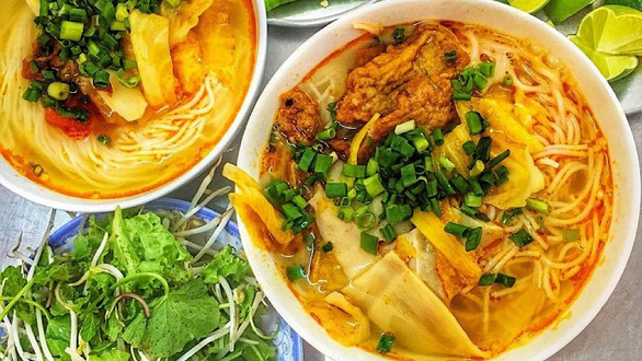 Quán Bún Chả Cá 374 - 374 Lê Văn Hiến