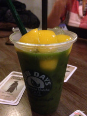 Peach matcha (k nghe mùi matcha, uống giống trà đào)