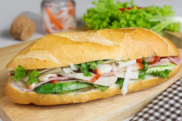 Bánh Mì Quỳnh Hoa - Bánh Bao - Nhà Sách Biên Hoà