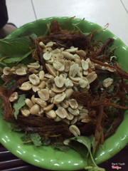 Nộm bò khô