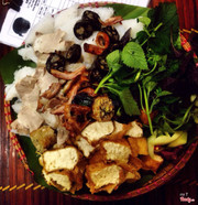 Hnay ăn lại, chất lượng vẫn OK, vẫn khuyến mại trà đá hehe