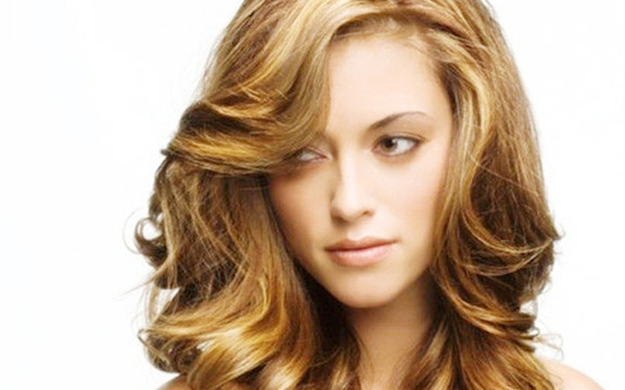 Uốn Tóc Minh - Kha Vạn Cân