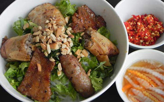 Bún Thịt Nướng & Nem Lụi - Hoàng Diệu