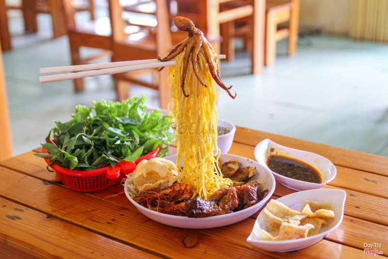 mì bay thập cẩm