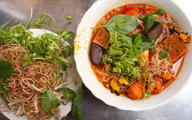 Quán Bún Riêu Minh Hiếu