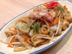 mì udon xào hải sản