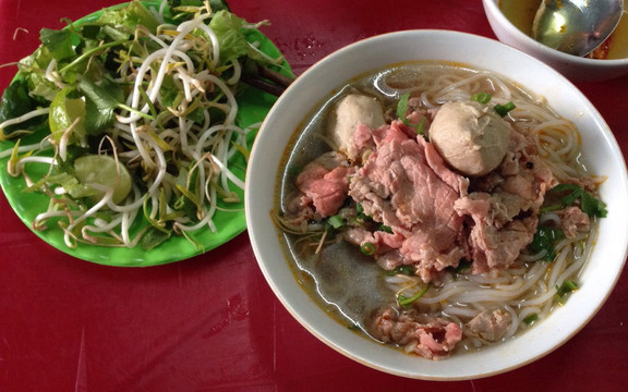 Bún Bò Huế Bà Tuyết