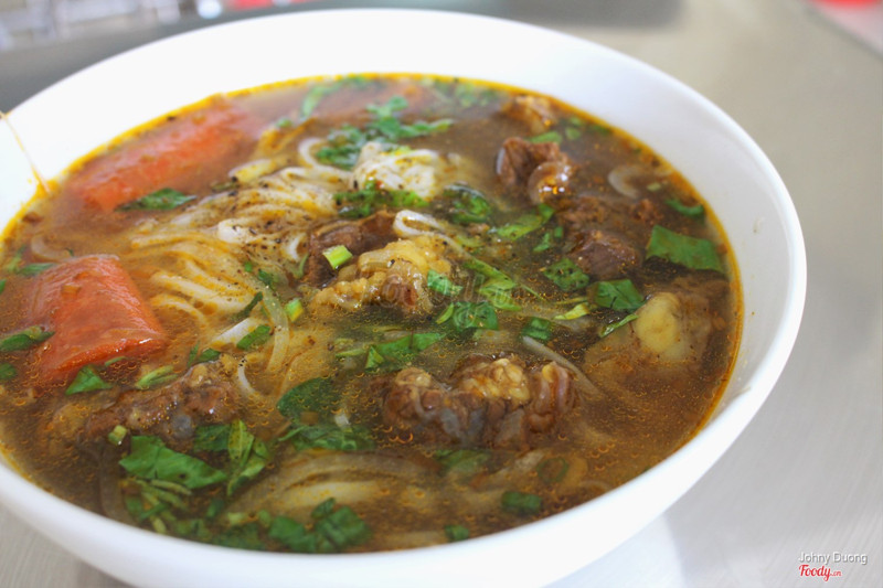 Bánh phở + Nước bò kho