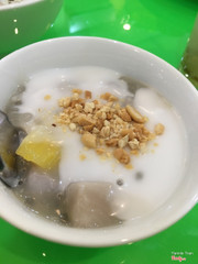 Chè khoai + chuối