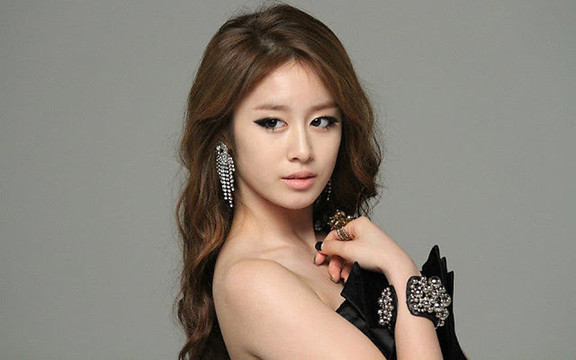 Lan Chi - Hair & Beauty Salon 