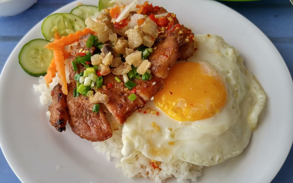Cơm Tấm Hẻm Phường 7