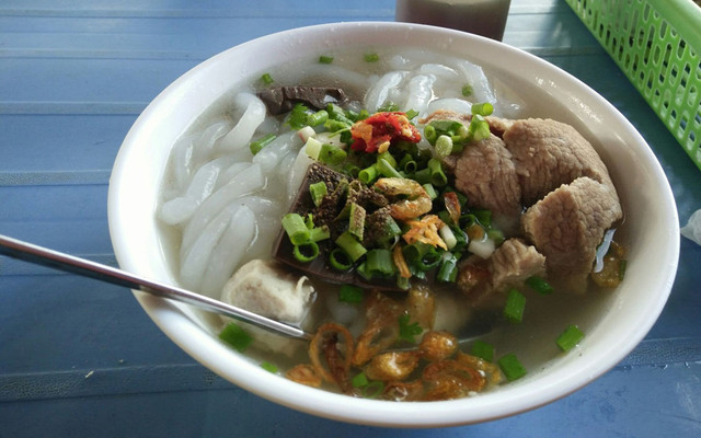 Bánh Canh Giò Heo & Bánh Ướt