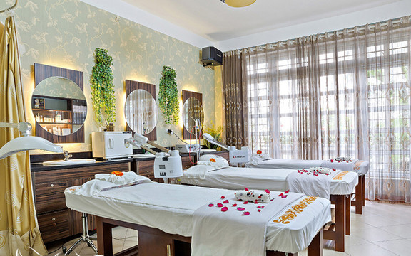 Dạ Yến Thảo Spa - Vũ Trọng Phụng