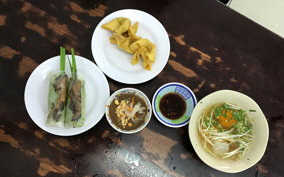 Kim Sương - Hủ Tiếu, Bánh Canh & Bánh Mì Chay