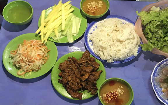 Thương Huế - Bánh Bèo, Bánh Xèo & Nem Lụi