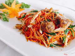 Mì Tươi Gấc Xíu Mại