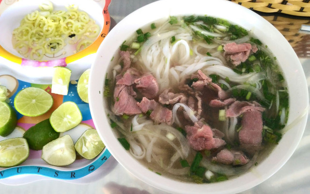 Hà Trung - Bò Né & Phở