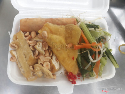 Bún Xào Chay 