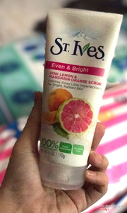 Tẩy Tế Bào Chết ST.IVES Apricot Scrub ngăn ngừa mụn 150k