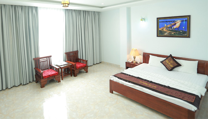 Sunrise Hotel - Trung Sơn