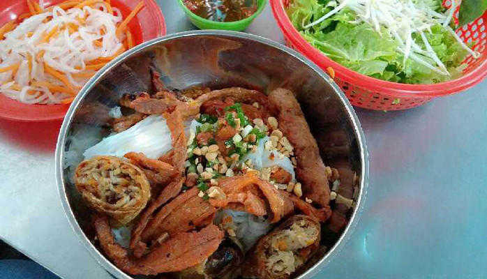 Bún Thịt Nướng 61