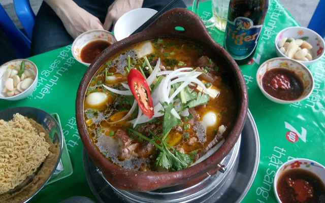 Lẩu Bò Thảo Nguyên