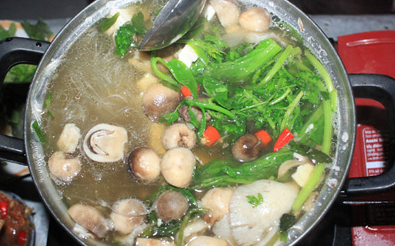 Chú Anh - Lẩu Bò Nấm