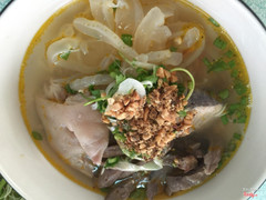 bún sứa giò heo