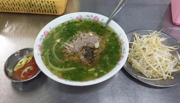 Phở Nguyên - 40 Ngô Thị Thu Minh