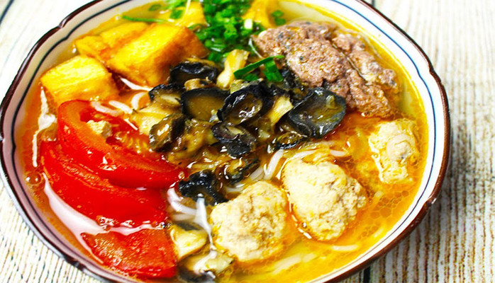 Chị Bình - Bún Riêu Ốc & Canh Bún