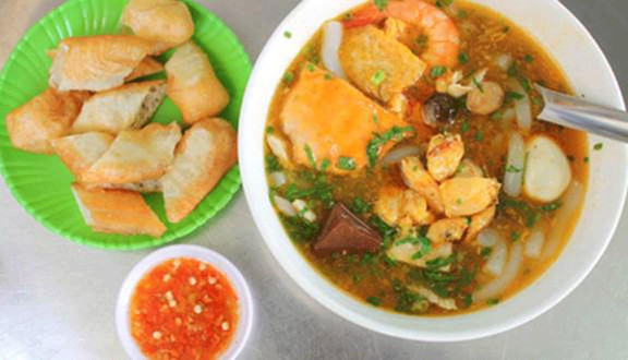 Bánh Canh Cua - Hẻm 122 Ngô Gia Tự