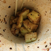 Xoài lắc cay rất ngon .