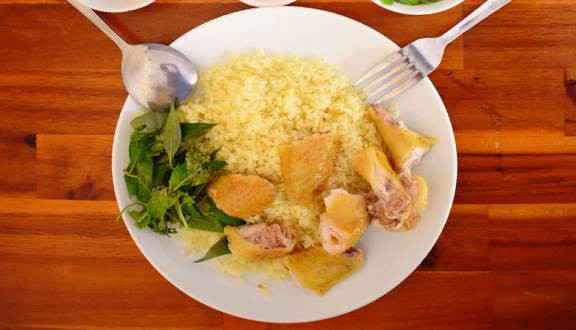 Vịt Kung Fu - Cơm & Mì - Nguyễn Trãi