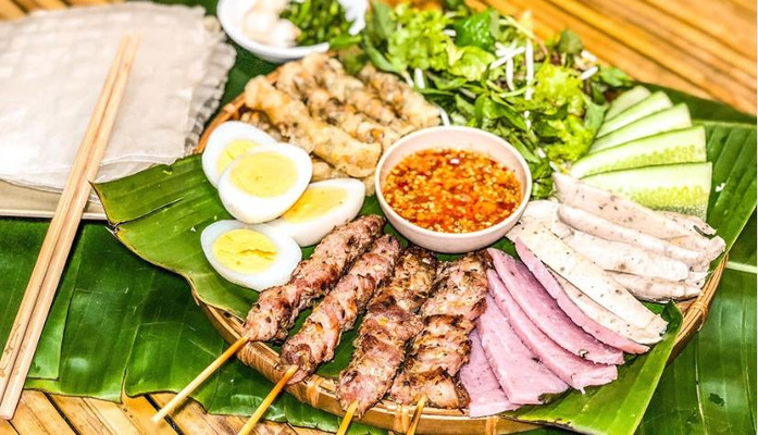 Bánh Cuốn Đất Võ