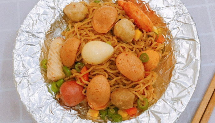 Tiệm Subon - Mì Trộn Indomie - Cầu Giấy