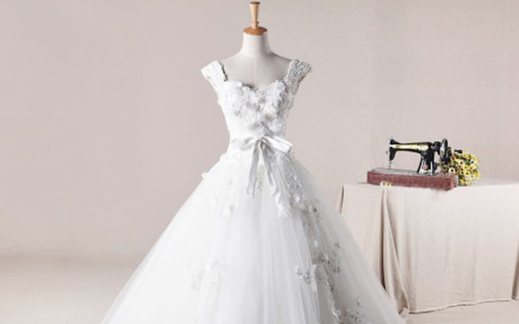 Áo Cưới Bách Việt