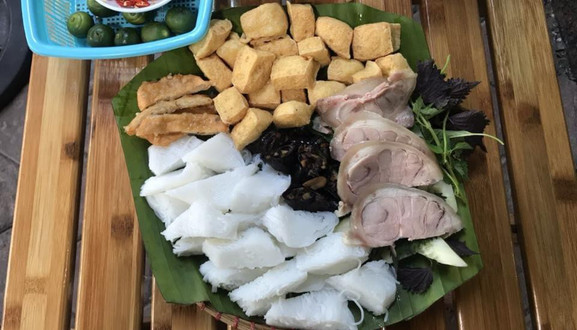 Bún Đậu Mẹt Cô Giang