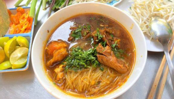 Ông Chủ Nhỏ - Bò Kho & Bánh Canh Huế