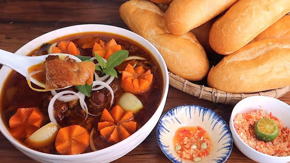 Bò Kho & Bún Bò Mai Ngân - Dương Quảng Hàm