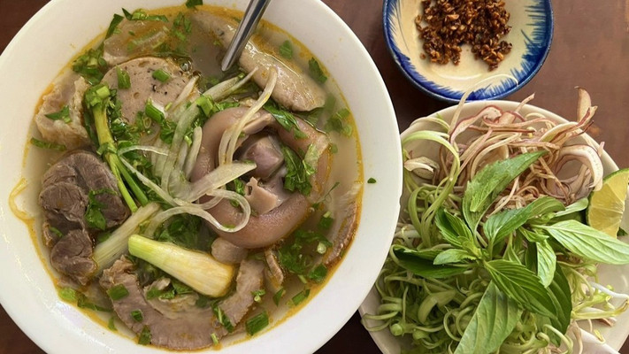 O Hà - Bún Bắp Bò - Nguyễn Bỉnh Khiêm