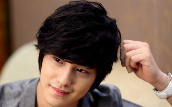 Hớt Tóc Nam Diệu Hiền