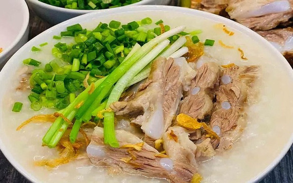 Tý Tồ - Cháo Sườn Sụn, Bánh Đúc Nóng & Bánh Mì Que - Bắc Hải