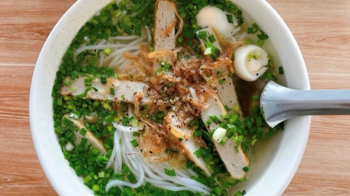 Miu Sushi Chiên & Bún Chả Cá - Tân Phong