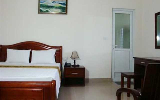 Anh Đào Hotel - Trần Hưng Đạo