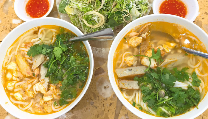 Phương Kỳ Đức - Bánh Canh Cua Biển