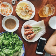 bánh khoái + nem lụi