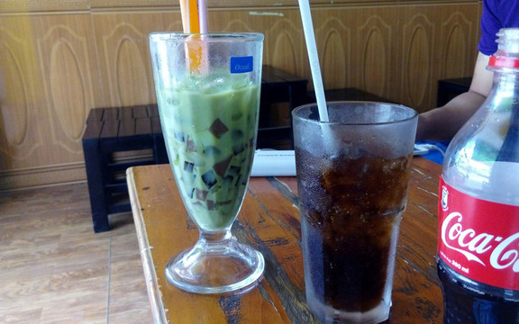 Thuận Huyền Coffee